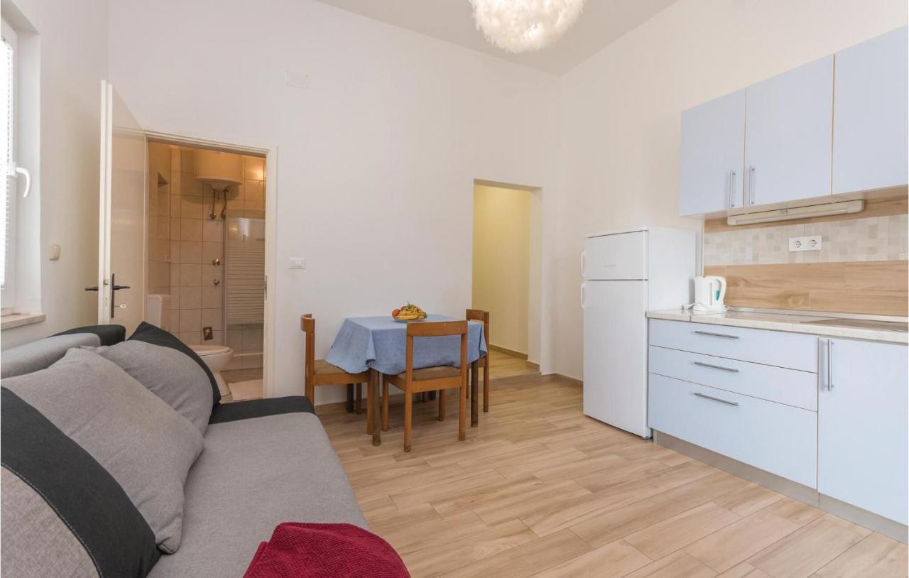 Apartments In Turanj, 20M From The Beach Sukošan Eksteriør billede